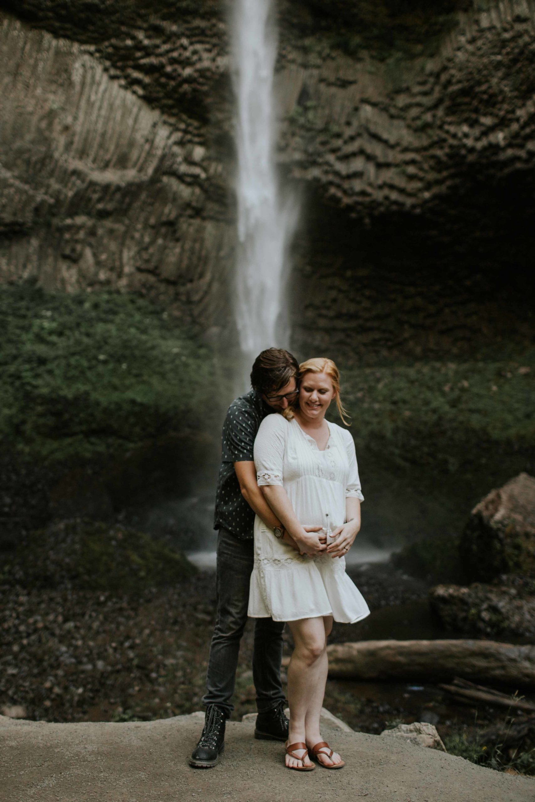kate-joe-latourell-falls-columbia-river-gorge-maternity-ilumina-photography-7822.jpg