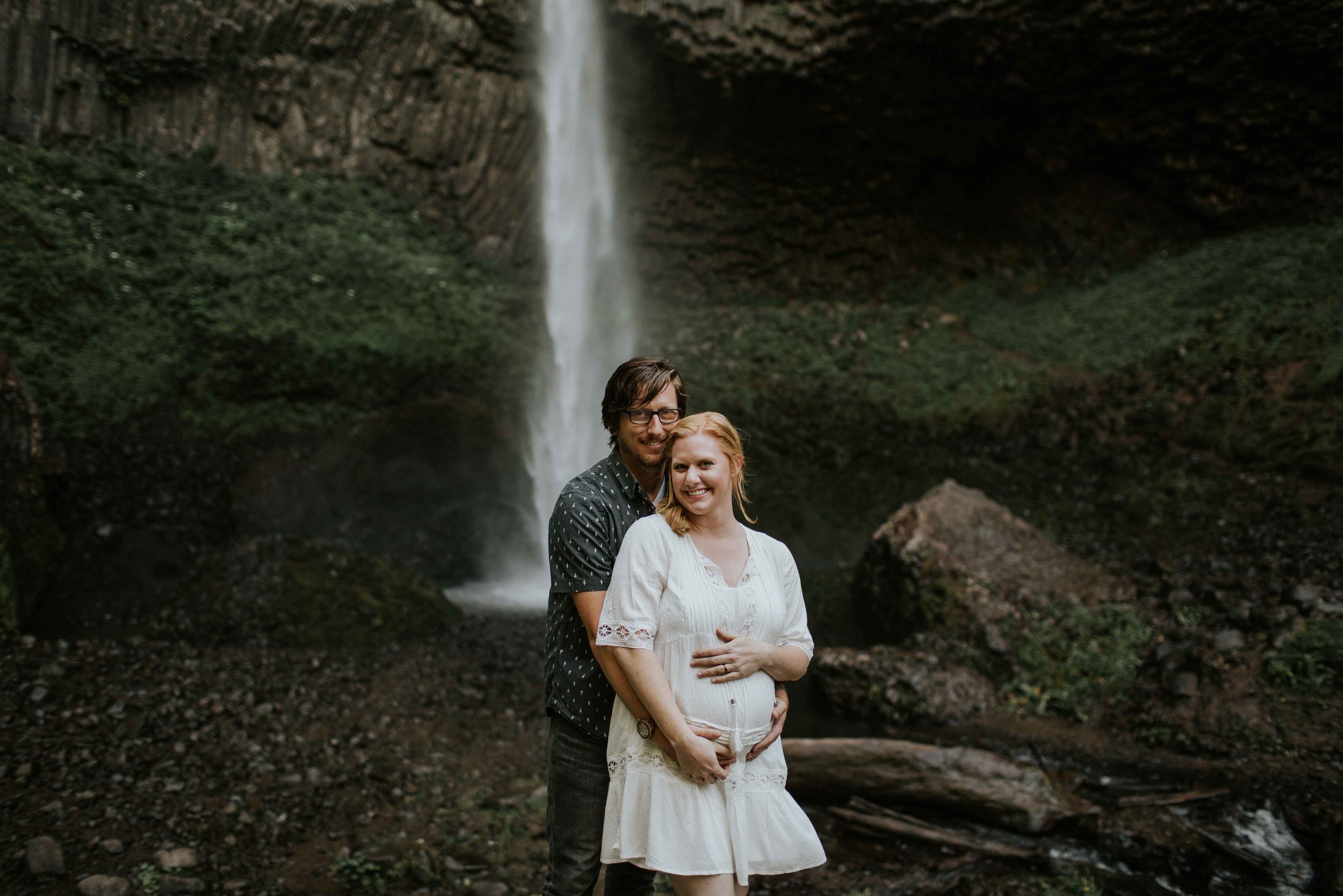 kate-joe-latourell-falls-columbia-river-gorge-maternity-ilumina-photography-7829.jpg