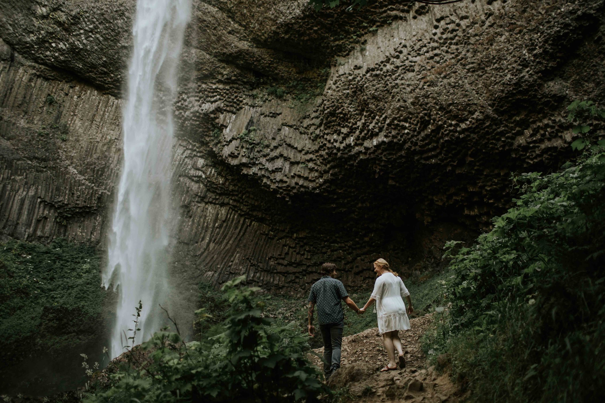 kate-joe-latourell-falls-columbia-river-gorge-maternity-ilumina-photography-7920.jpg