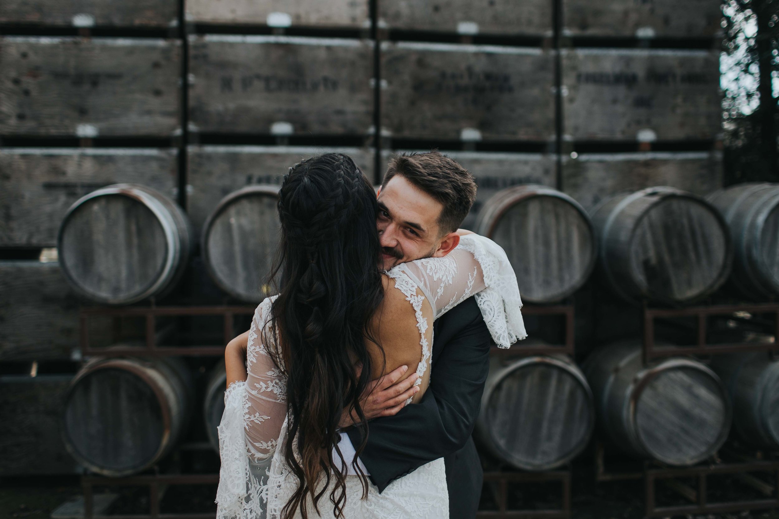 lomac-winery-fresno-california-boho-wedding-photographer-felicia-joshua-ilumina-photography-54.jpg