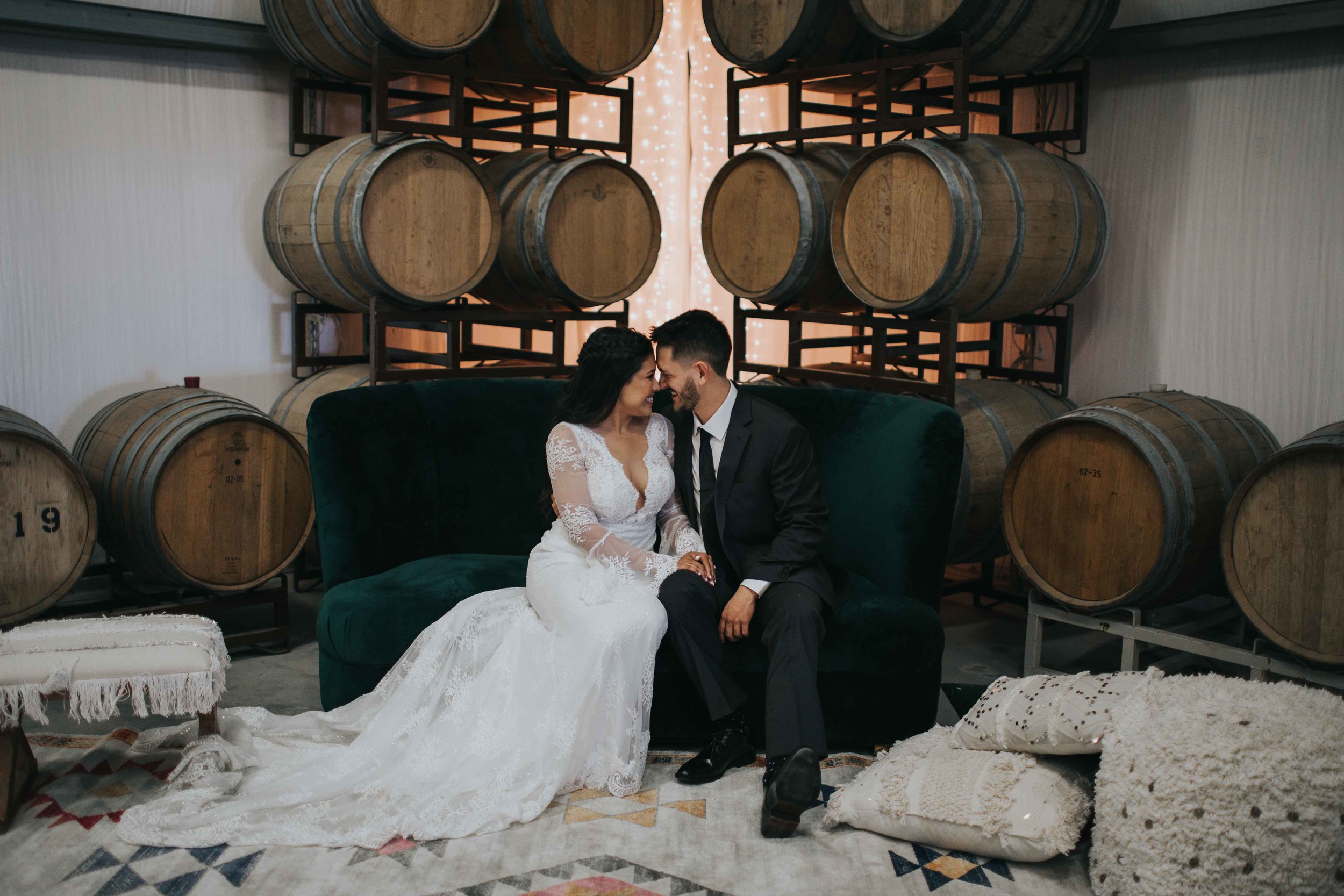 lomac-winery-fresno-california-boho-wedding-photographer-felicia-joshua-ilumina-photography-59.jpg
