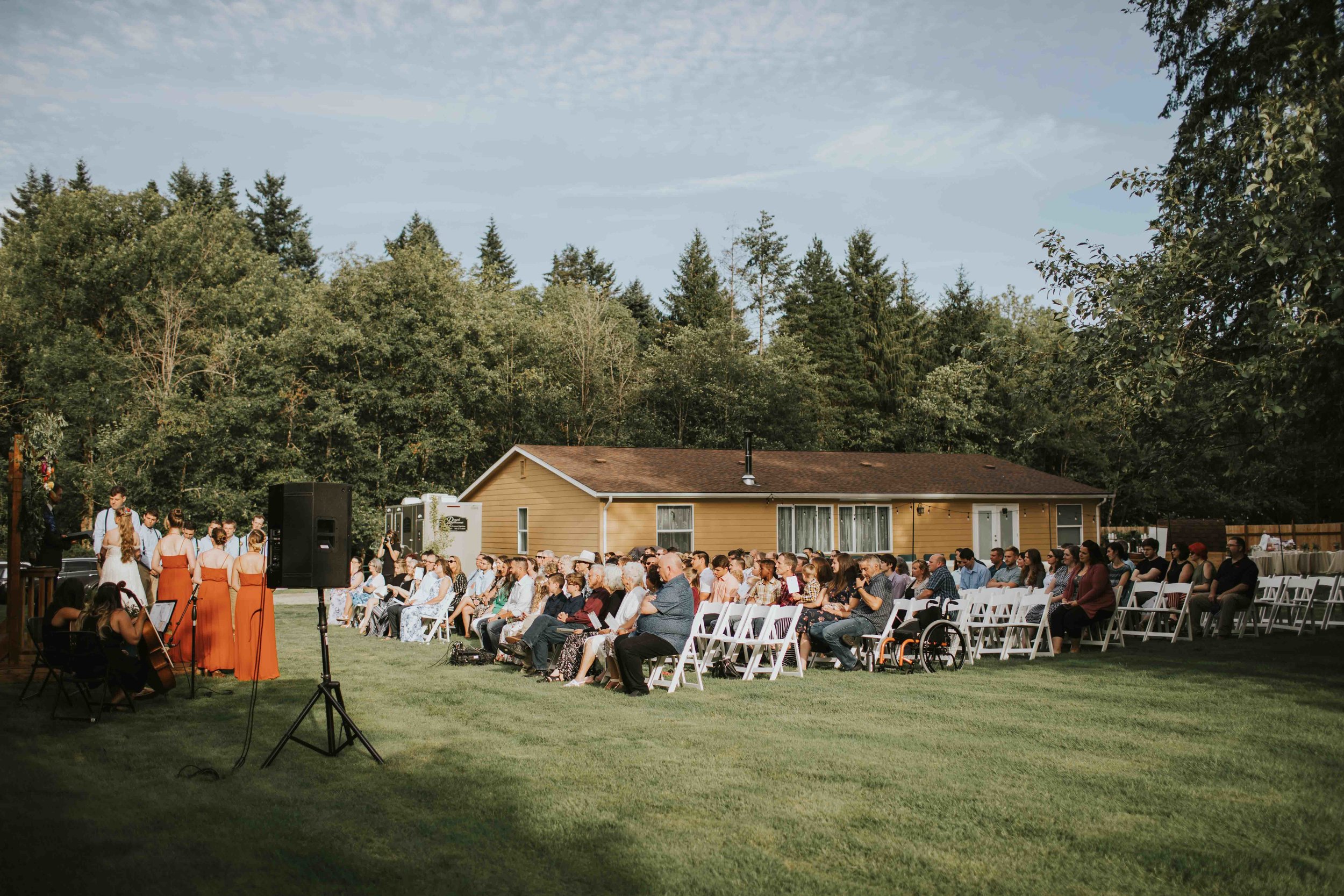 vancouver-washington-backyard-wedding-destination-wedding-annalyse-jonathan-ilumina-photography-4589.jpg