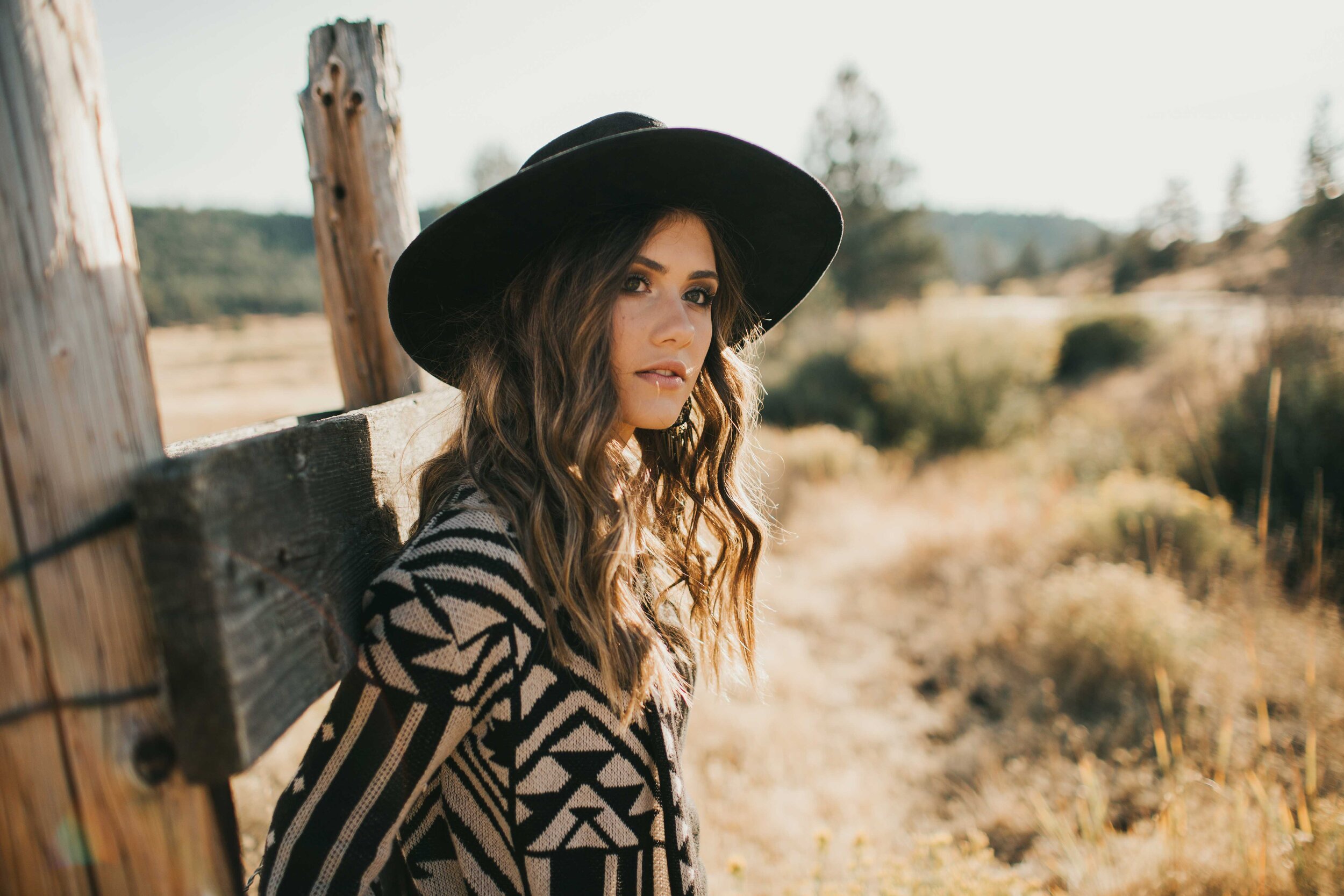madras-oregon-desert-boho-chic-styled-shoot-hair-with-stephanie-ilumina-photography-40.jpg